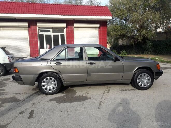 Mercedes 190 1991, 385,000 km - 1.8 л - Bakı