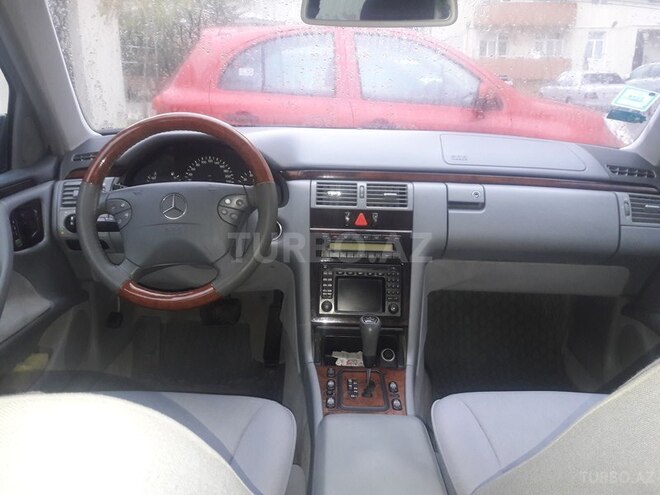 Mercedes E 240 2000, 156,000 km - 2.4 л - Bakı