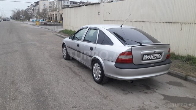 Opel Vectra 1998, 326,000 km - 1.8 l - Sumqayıt