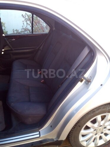 Mercedes E 220 1998, 319,000 km - 2.2 l - Bakı