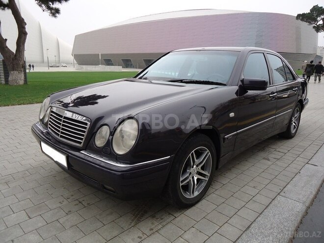 Mercedes E 230 1996, 146,766 km - 2.3 l - Bakı