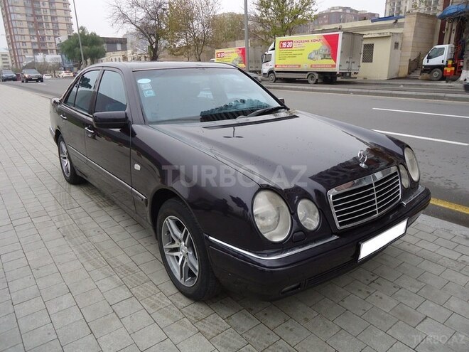 Mercedes E 230 1996, 146,766 km - 2.3 l - Bakı