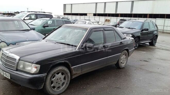 Mercedes 190 1992, 238,000 km - 2.0 л - Bakı