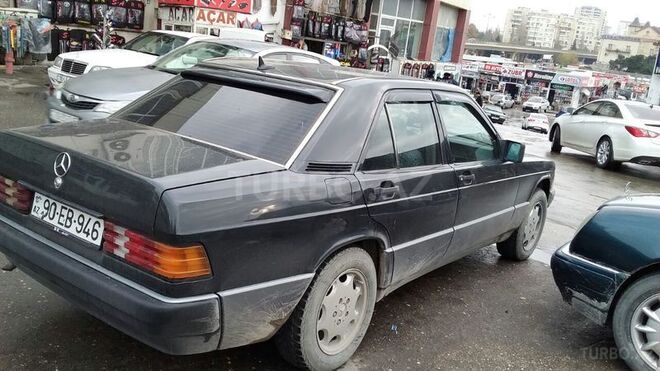 Mercedes 190 1992, 238,000 km - 2.0 л - Bakı