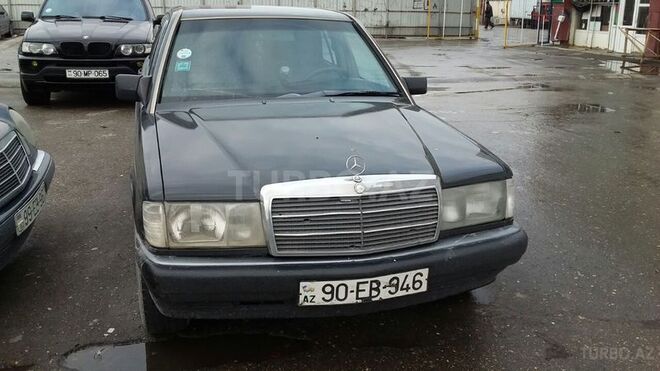 Mercedes 190 1992, 238,000 km - 2.0 л - Bakı