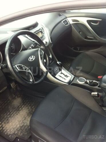 Hyundai Elantra 2011, 12,300 km - 1.8 l - Gəncə