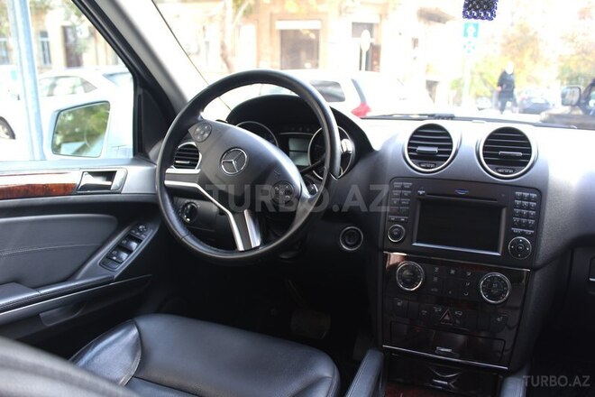 Mercedes ML 350 2010, 117,000 km - 3.5 л - Bakı