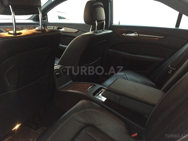 Mercedes CLS 550 2012, 78,000 km - 4.7 л - Bakı