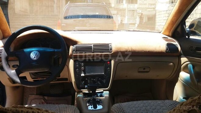 Volkswagen Passat 2004, 293,000 km - 1.8 л - Bakı