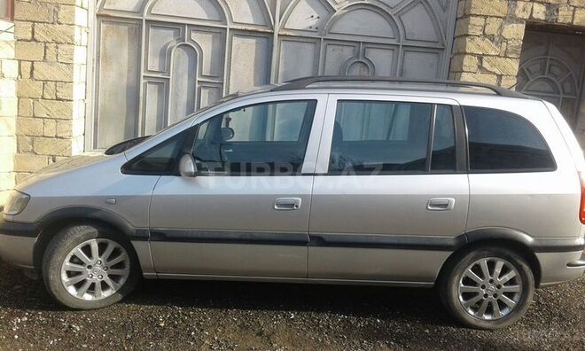 Opel Zafira 2003, 377,000 km - 2.0 l - Sumqayıt