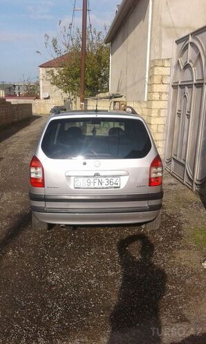 Opel Zafira 2003, 377,000 km - 2.0 l - Sumqayıt