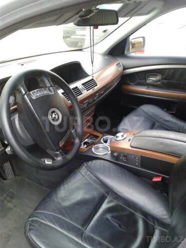 BMW 745 2002, 242,180 km - 4.5 l - Bakı