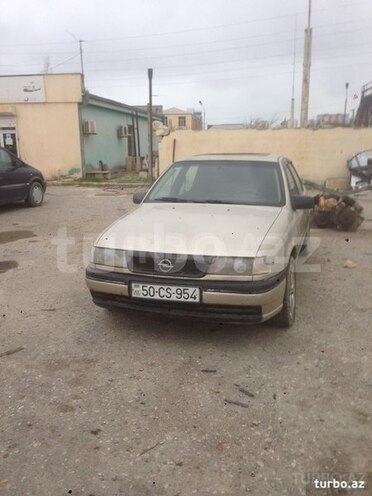 Opel Vectra 1992, 285,000 km - 1.8 л - Sumqayıt