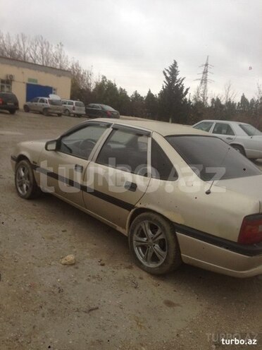 Opel Vectra 1992, 285,000 km - 1.8 л - Sumqayıt
