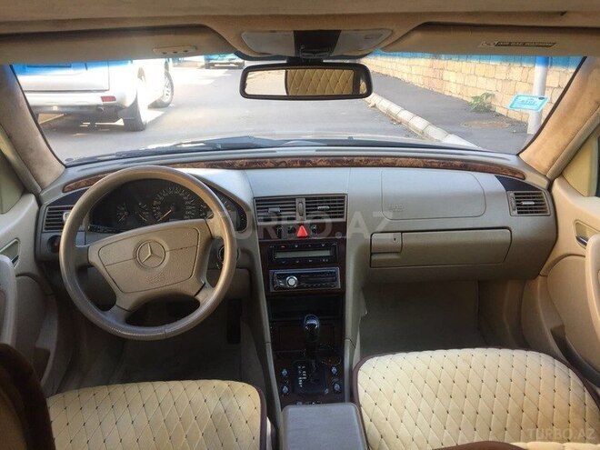 Mercedes C 280 1998, 230,000 km - 2.8 l - Bakı