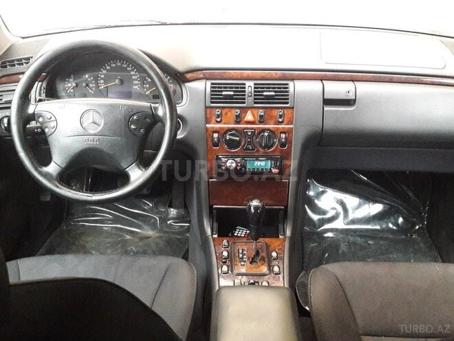 Mercedes E 200 2000, 408,000 km - 2.0 l - Bakı