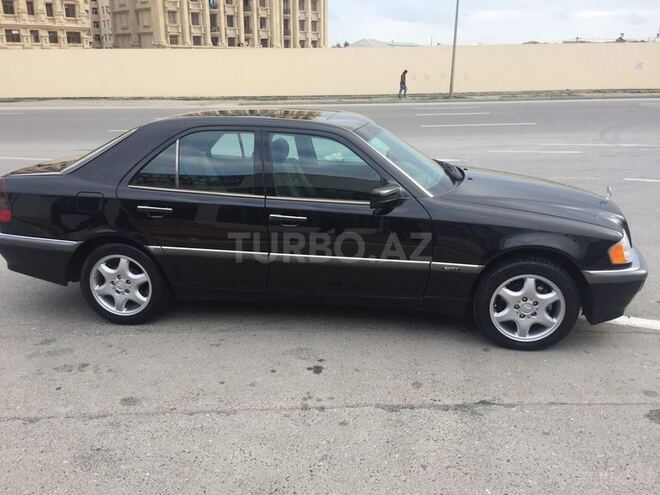Mercedes C 230 1999, 23,000 km - 2.3 l - Bakı