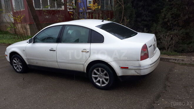 Volkswagen Passat 2003, 176,000 km - 1.8 l - Bakı