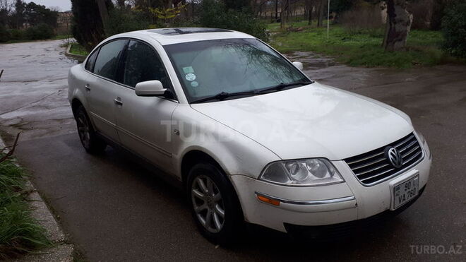 Volkswagen Passat 2003, 176,000 km - 1.8 l - Bakı
