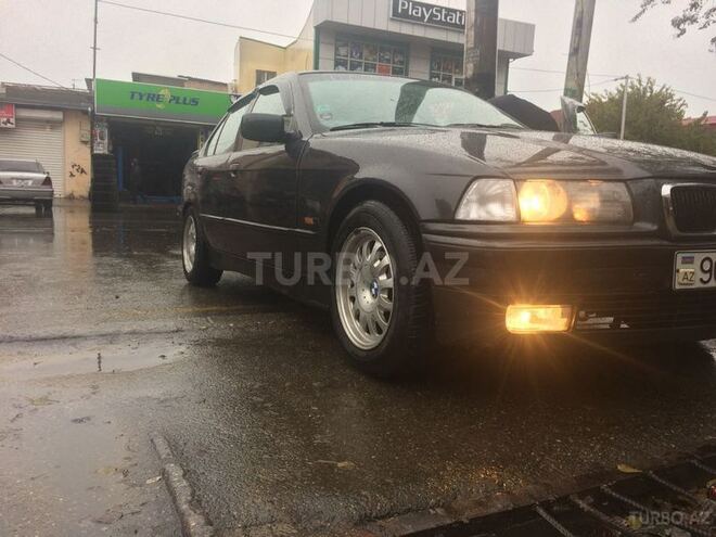 BMW 318 1998, 350,000 km - 0.2 l - Bakı