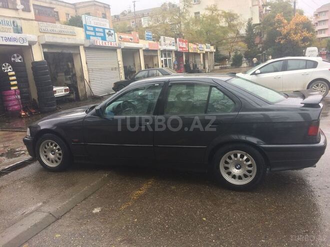 BMW 318 1998, 350,000 km - 0.2 l - Bakı