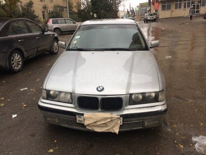 BMW 320 1994, 267,000 km - 2.0 l - Bakı