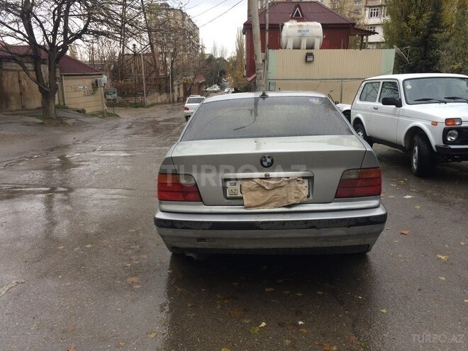 BMW 320 1994, 267,000 km - 2.0 l - Bakı