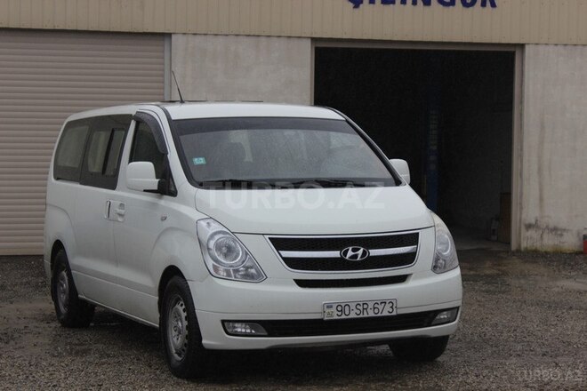 Hyundai H-1 2009, 179,000 km - 2.5 l - Bakı