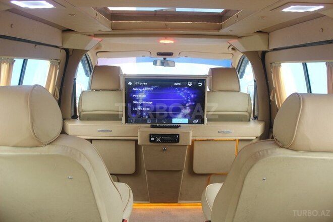 Hyundai H-1 2009, 179,000 km - 2.5 l - Bakı