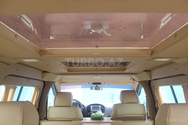 Hyundai H-1 2009, 179,000 km - 2.5 l - Bakı