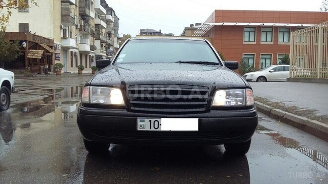 Mercedes C 180 1994, 255,000 km - 1.8 l - Bakı