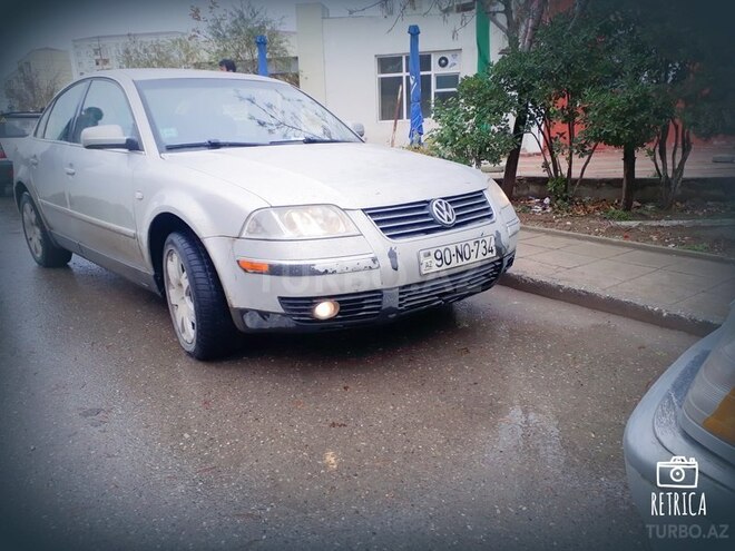 Volkswagen Passat 2002, 190,000 km - 0.3 l - Sumqayıt