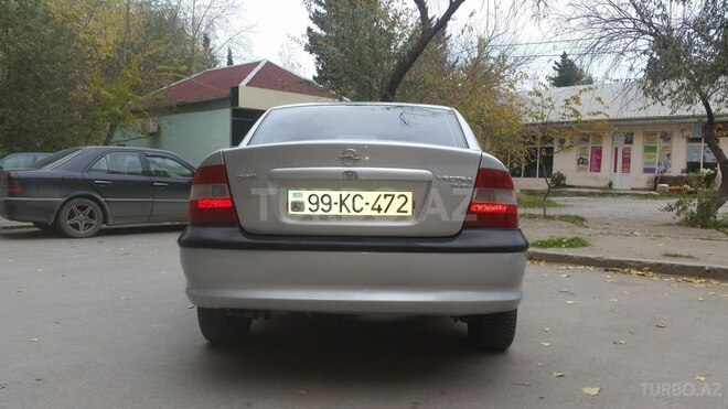 Opel Vectra 1999, 250,000 km - 1.6 l - Sumqayıt