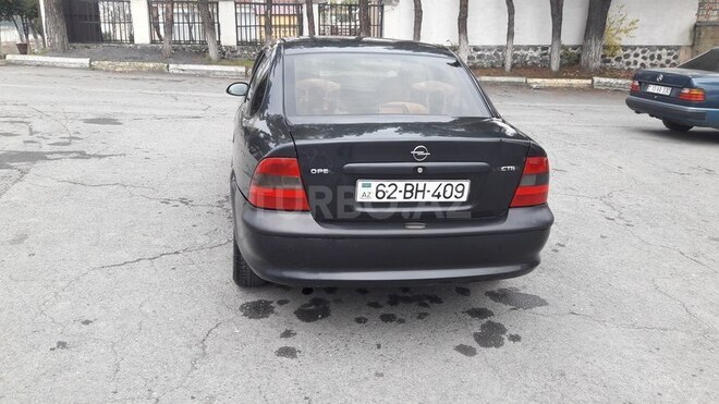Opel Vectra 1996, 323,000 km - 1.8 л - Zaqatala