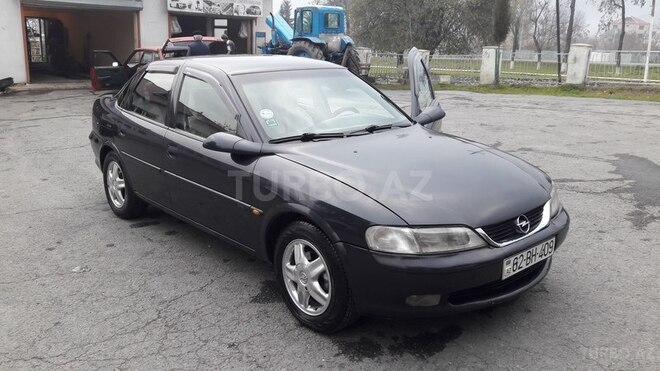 Opel Vectra 1996, 323,000 km - 1.8 л - Zaqatala