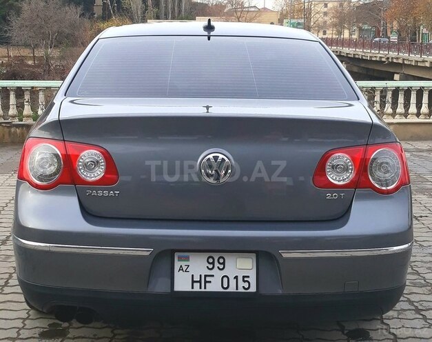 Volkswagen Passat 2006, 220,000 km - 2.0 l - Gəncə