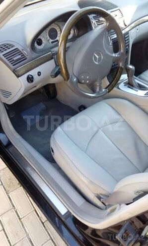 Mercedes E 320 2003, 290,000 km - 3.2 l - Bərdə
