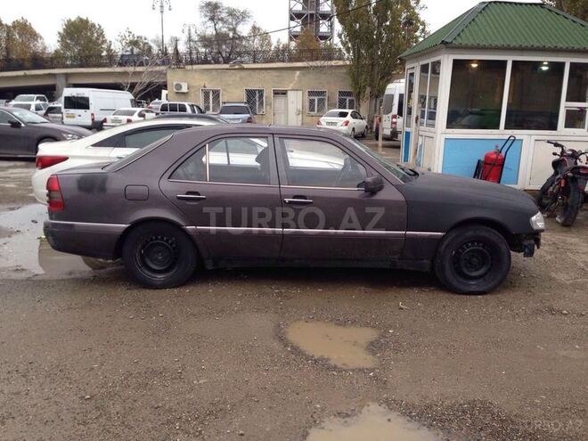 Mercedes C 200 1995, 500,000 km - 2.0 л - Bakı