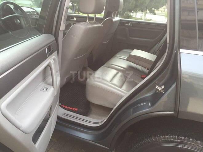 Volkswagen Touareg 2006, 178,000 km - 3.0 l - Sumqayıt