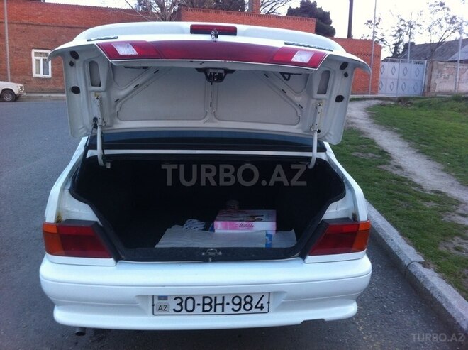LADA (VAZ) 2115 2011, 132,000 km - 1.6 l - Gəncə