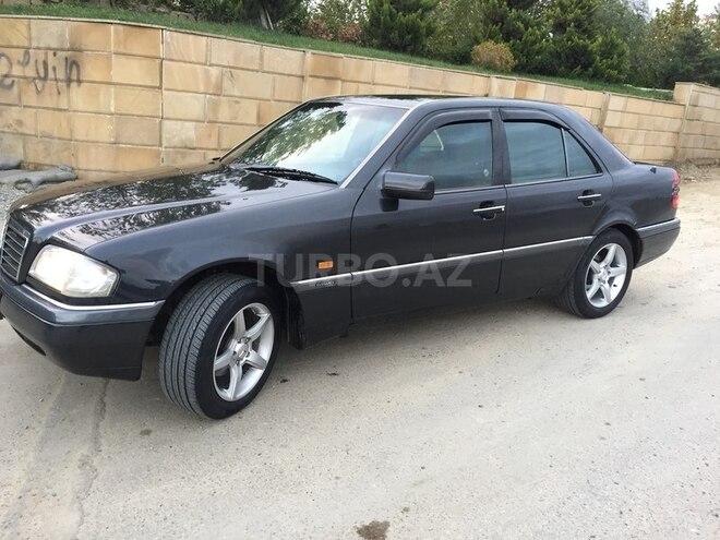 Mercedes C 180 1997, 213,563 km - 1.8 l - Bakı