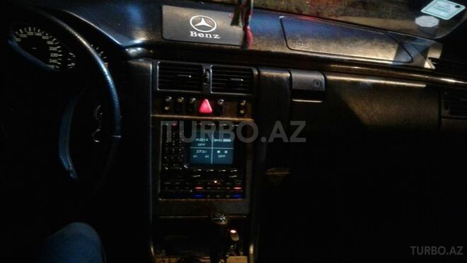 Mercedes C 320 2000, 114,000 km - 3.2 л - Bakı