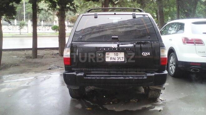 Nissan Pathfinder 1999, 129,000 km - 3.3 l - Bakı