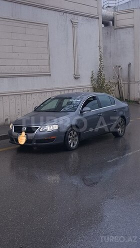 Volkswagen Passat 2006, 205,000 km - 2.0 l - Bakı