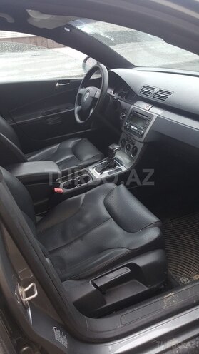 Volkswagen Passat 2006, 205,000 km - 2.0 l - Bakı