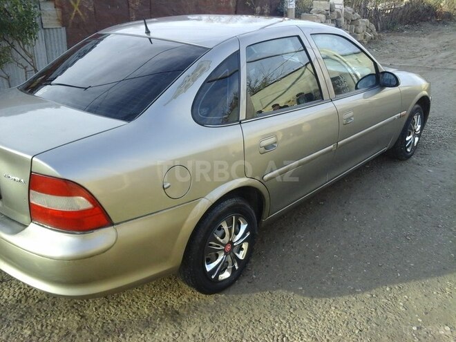 Opel Vectra 1997, 245,678 km - 1.8 l - Sumqayıt
