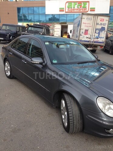 Mercedes E 220 2007, 220,000 km - 2.2 л - Bakı