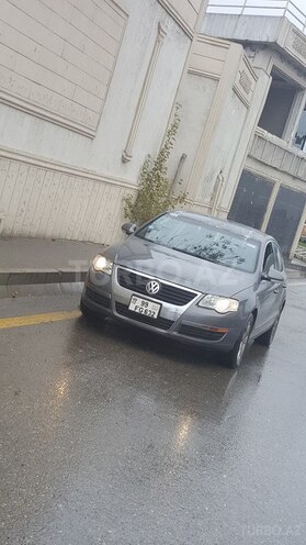 Volkswagen Passat 2006, 206,000 km - 2.0 л - Bakı