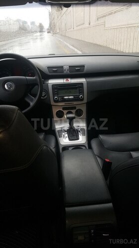 Volkswagen Passat 2006, 206,000 km - 2.0 л - Bakı