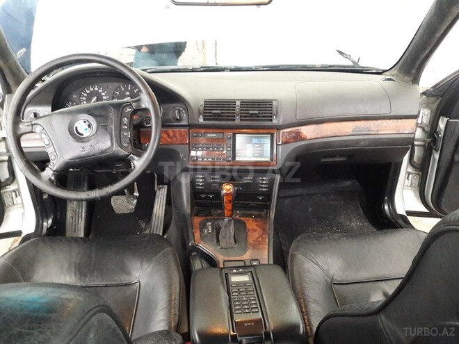 BMW 540 1999, 240,000 km - 4.4 l - Bakı